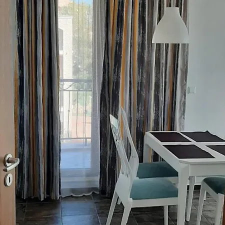 Astoria 6 In Elenite, 2 Bedroom